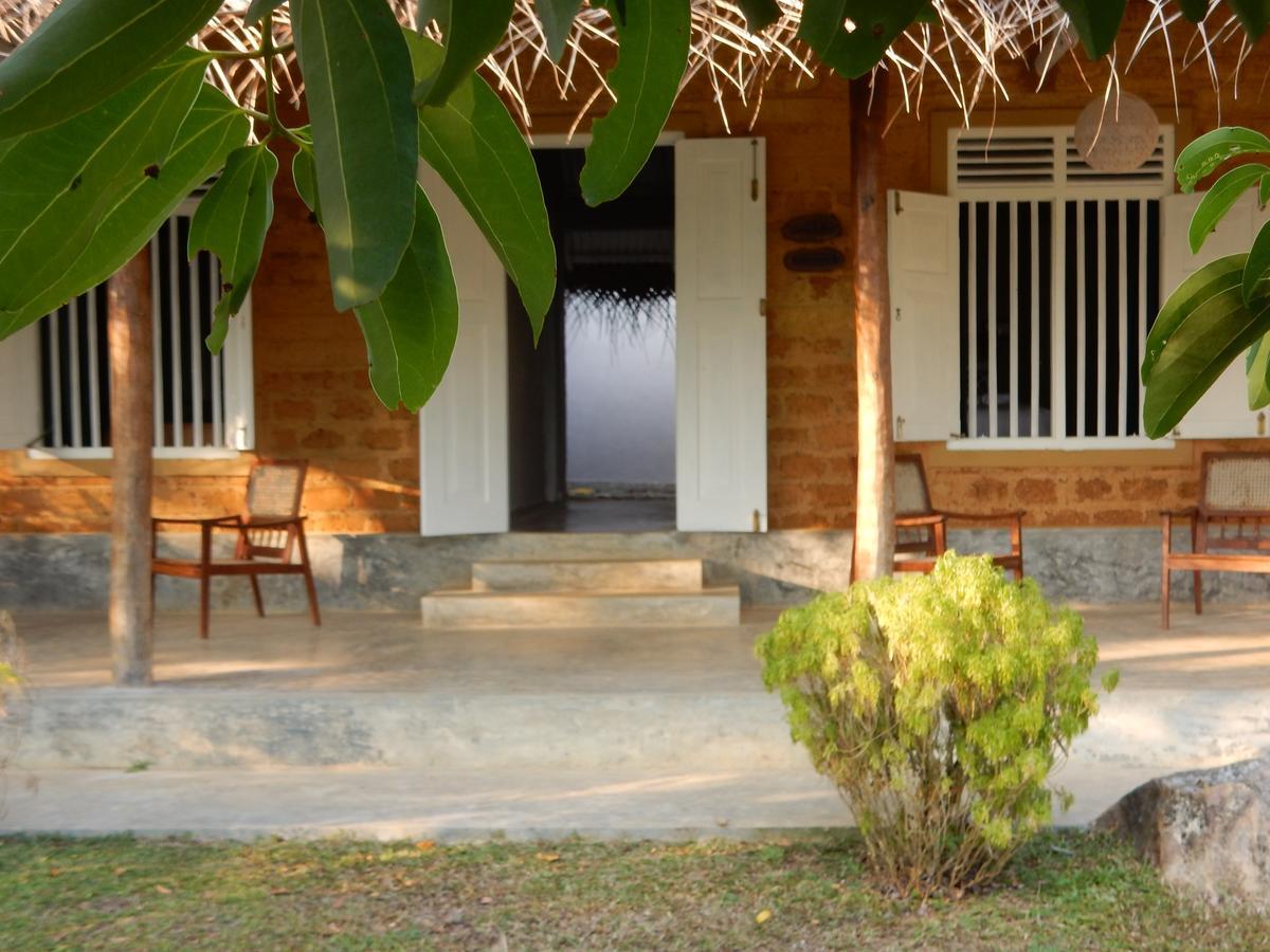 Kadolana Eco Village Balapitiya Esterno foto